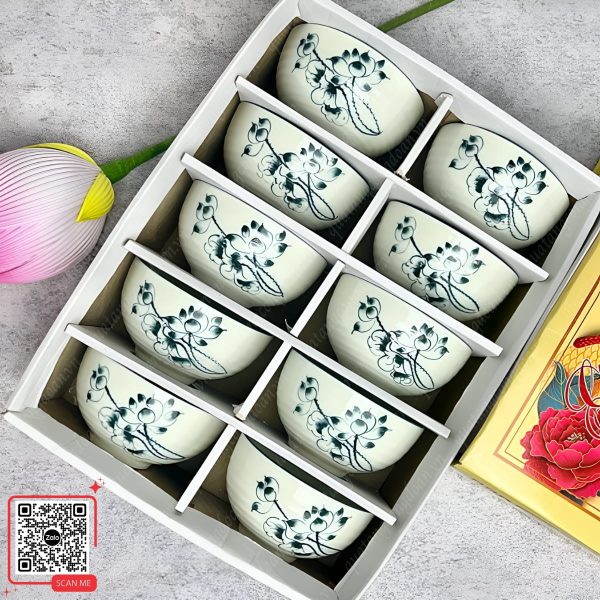Bộ 10 Bát Con Bát Tràng - Quà Tặng Cuối Năm Cho Công Nhân 9 Bộ 10 bát họa tiết hoa sen đen