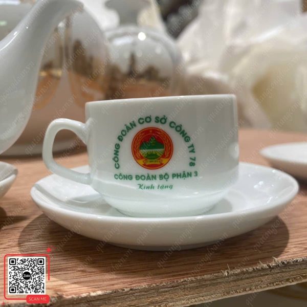 Ấm Chén In Logo Công Đoàn Cơ Sở Công Ty 76 5 Bộ ấm chén in logo CĐCS công ty 76