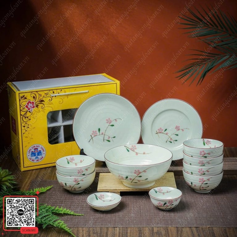 Bộ Giải Pháp Quà Tặng Tết 2027 Cho Công Nhân, Công Đoàn Viên 3 Bộ bát đĩa Bát Tràng họa tiết hoa đào hồng