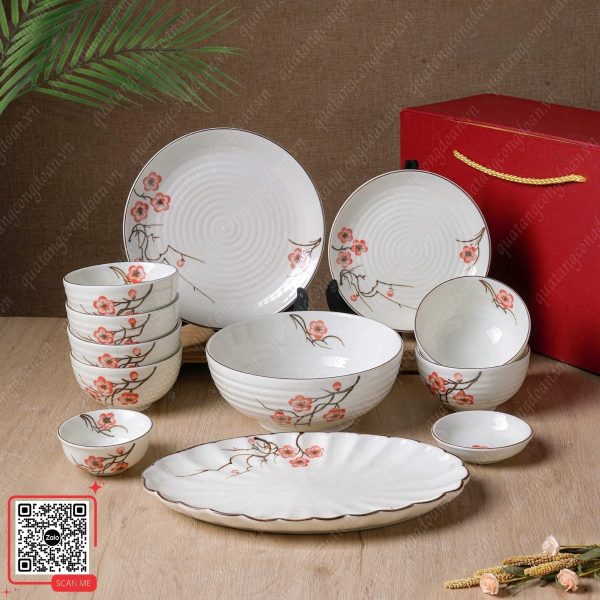Bộ Bát Đĩa Nhà Hàng Cao Cấp Họa Tiết Hoa Hải Đường 4 Bộ bát đĩa nhà hàng cao cấp gốm sứ Bát Tràng men kem