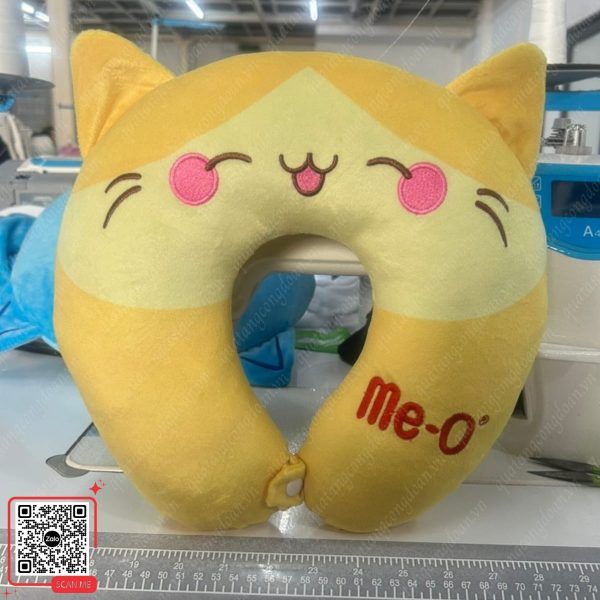 Gối Chữ U Thêu Logo Theo Yêu Cầu 7 Gối cổ chữ U màu vàng tươi sáng