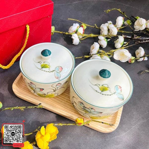 Hũ Đựng Mứt Tết Bát Tràng Họa Tiết Hoa Sen Vàng 4 Hũ đựng mứt tết bát tràng tặng công nhân công đoàn