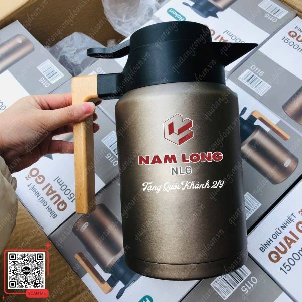 Phích Giữ Nhiệt Quà Tặng 2/9 Cho Công Nhân 4 Phích giữ nhiệt làm quà tặng 2/9 cho công đoàn viên