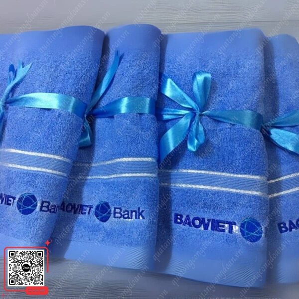 Set Khăn Thêu Logo Bảo Việt Life 5 xuong san xuat set khan theu logo bao viet bank