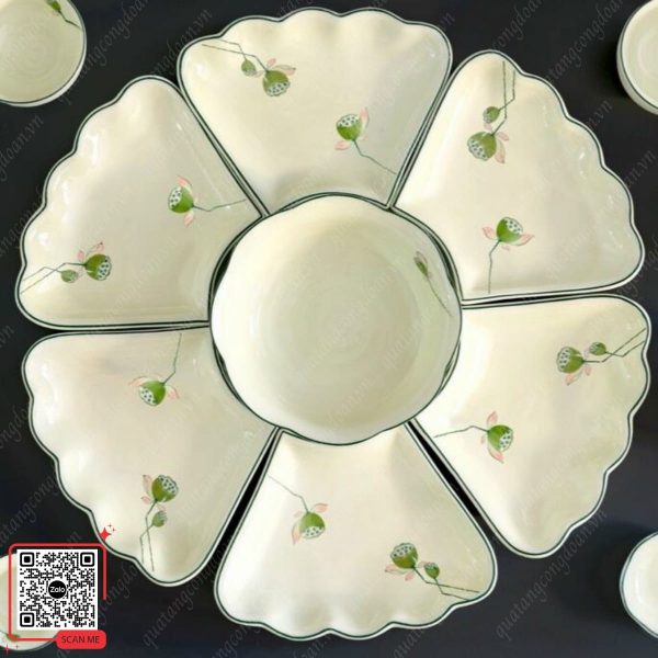 Bộ Bát Đĩa Hoa Mặt Trời 7 Bộ bát đĩa hoa mặt trời họa tiết đài sen