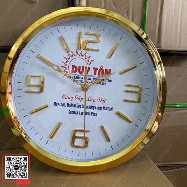 Đồng Hồ Treo Tường Vành Xi Mạ Vàng 8 Đồng hồ treo tường in logo công ty Duy Tân