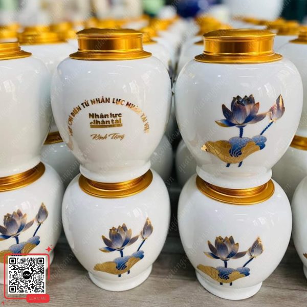 Hũ Đựng Trà Bát Tràng Họa Tiết Sen 7 Hũ đựng trà Bát Tràng họa tiết sen in logo công ty