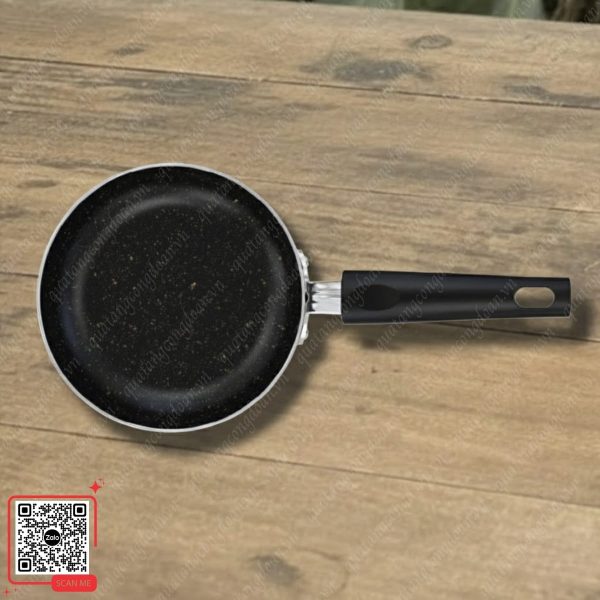 Chảo Chống Dính Sunhouse Làm Quà Tặng 4 be mat chong dinh sunhouse 16cm mau den