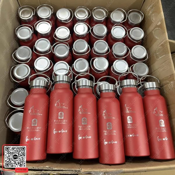 Bình Giữ Nhiệt Có Quai Xách Khắc Logo Công Ty Pan Pacipic 6 Bình giữ nhiệt quà tặng khắc logo đẹp và sang trọng