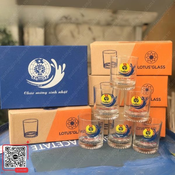 Bộ Cốc Thủy Tinh Quà Tặng Sinh Nhật Công Nhân CĐCS Biomar Việt Úc 4 Bộ quà tặng cốc thủy tinh