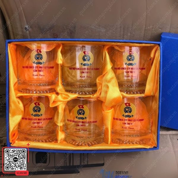 Bộ Cốc Thủy Tinh Quà Tặng Đại Hội CĐCS Công Ty May LD Plummy 4 Bộ quà tặng cốc thủy tinh cao cấp cho Đại hội Công đoàn cơ sở Plummy