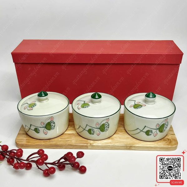 Khay Đựng Mứt Sứ Bát Tràng Họa Tiết Đài Sen 5 Khay mứt tết sứ Bát Tràng họa tiết đài sen