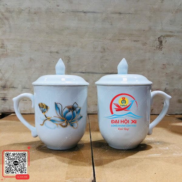 Ly sứ Bát Tràng Họa Tiết Sen Viền Vàng 5 Ly sứ in logo đại hội công đoàn Cần Thơ