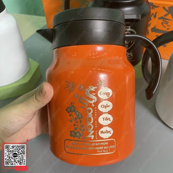 Phích Pha Trà Inox 316 Dung Tích 1L 7 Phích pha trà màu cam khắc họa tiết tết 2026