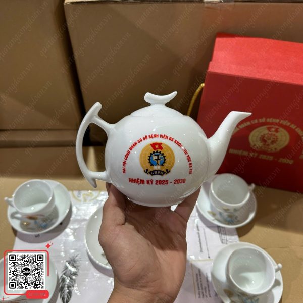 Ấm Chén Quà Tặng Đại Hội CĐCS Bệnh Viện Đa Khoa Khu Vực Ba Tri 4 Ấm chén đại hội công đoàn cơ sở bệnh viện Ba Tri