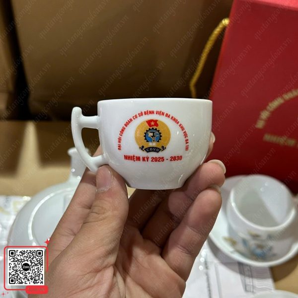 Ấm Chén Quà Tặng Đại Hội CĐCS Bệnh Viện Đa Khoa Khu Vực Ba Tri 6 Ấm chén đại hội công đoàn cơ sở