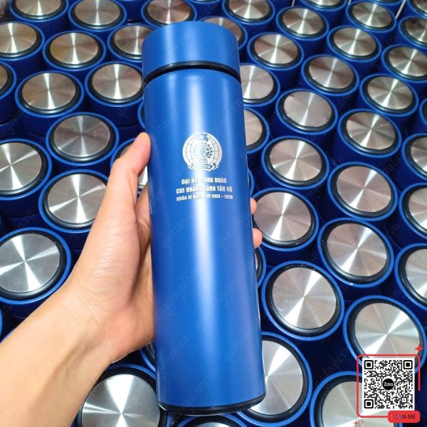 Set Quà Tặng Đại Hội Chi Bộ Công Đoàn Chi Nhánh Cảng Tân Vũ 5 Bình giữ nhiệt quà tặng đại hội công đoàn