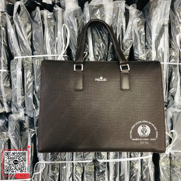 Cặp Da Quà Đại Hội Công Đoàn Công An Xã Bát Tràng 3 Cặp da in logo đại hội công đoàn Công an xã Bát Tràng