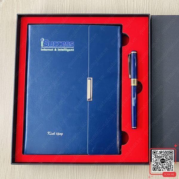 Bộ Giftset Sổ Bút In Logo Công Ty Isuccess 5 Gifset sổ bút in logo Isucces màu xanh