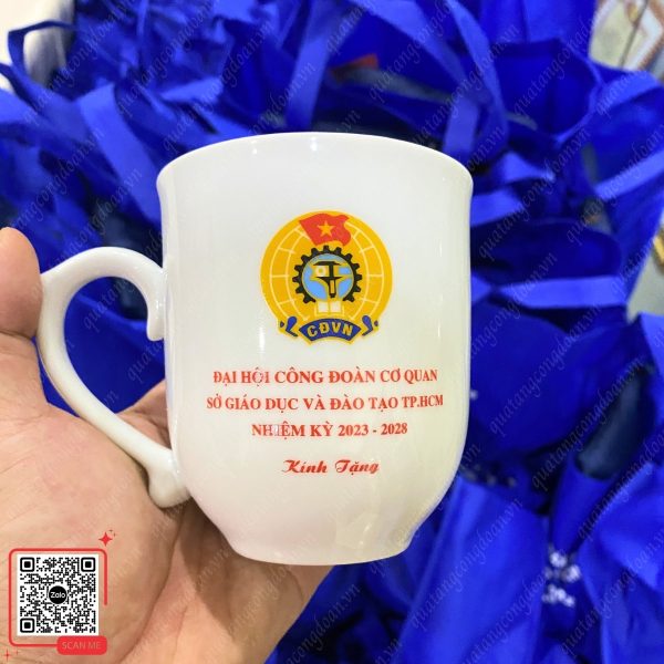 Ly Sứ In Logo Công Đoàn Cơ Quan Sở Giáo Dục & Đào Tạo 5 Ly sứ Bát Tràng quà tặng đại hội công đoàn cơ quan sở GD & ĐT