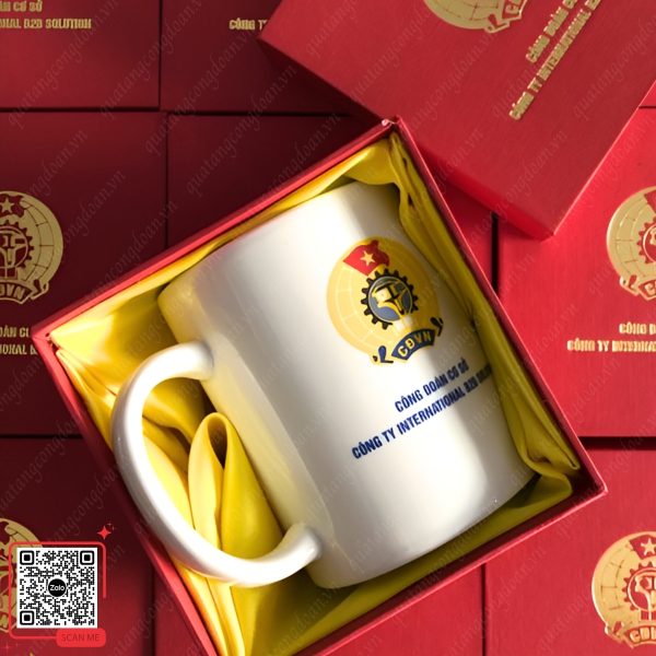 Ly Sứ Quà Tặng Công Đoàn Cơ Sở Công Ty International B2C Solution 4 Ly sứ làm quà tặng CĐCS công ty International B2C Solution