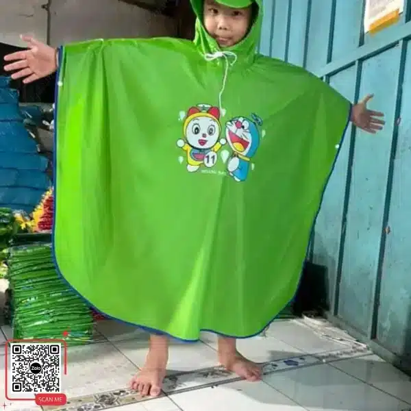 Áo Mưa Cánh Dơi Trẻ Em In Hình Doraemon 6 Áo mưa cánh dơi trẻ em màu xanh lá