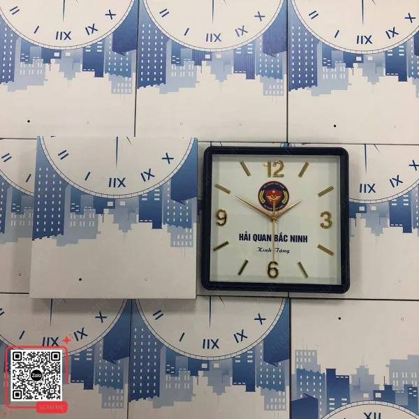 Đồng Hồ Treo Tường Hình Vuông In Logo Hải Quan Bắc Ninh 5 Đồng hồ Hải quan Bắc Ninh chúc mừng năm mới 2026