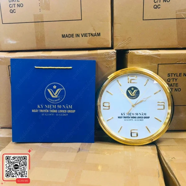 Đồng Hồ Treo Tường Kỷ Niệm 50 Năm Thành Lập Công Ty Lovico 4 Đồng hồ treo tường viền vàng sang trọng quà tặng kỷ niệm 50 năm Lovico Group