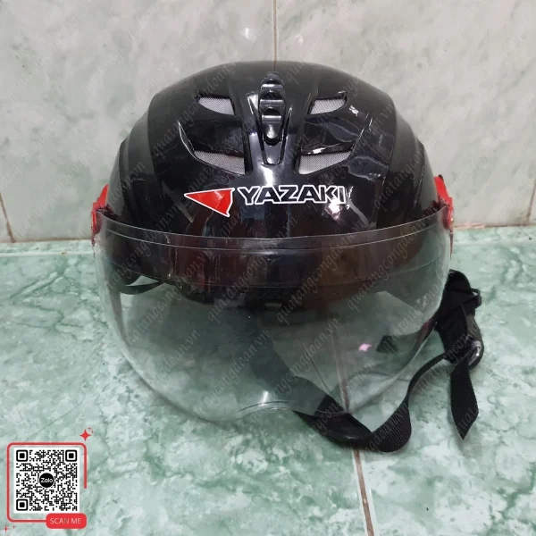 Mũ Bảo Hiểm 3/4 In Logo Công Đoàn Yazaki Quảng Ninh 3 Nón bảo hiểm 3/4 Yazaki có kính che màu đen đỏ