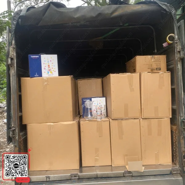 Bộ Bình Cốc Thủy Tinh In Logo Công Ty Lixil 6 Quà tặng bộ bình cốc thủy tinh Lixil kèm hộp quà sang trọng