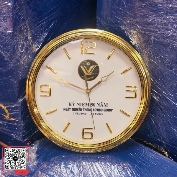 Đồng Hồ Treo Tường Kỷ Niệm 50 Năm Thành Lập Công Ty Lovico 3 Quà tặng đồng hồ treo tường kỷ niệm 50 năm Lovico Group