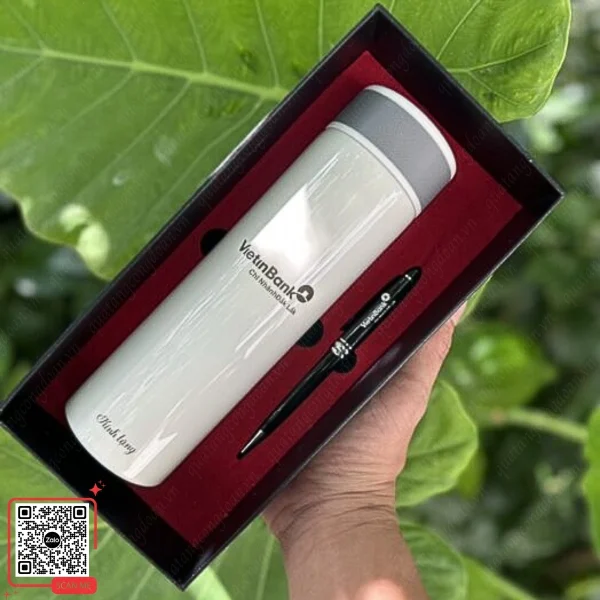 Set Quà Tặng Ngân Hàng Vietinbank 5 Quà tặng VietinBank bình giữ nhiệt và bút làm quà tri ân