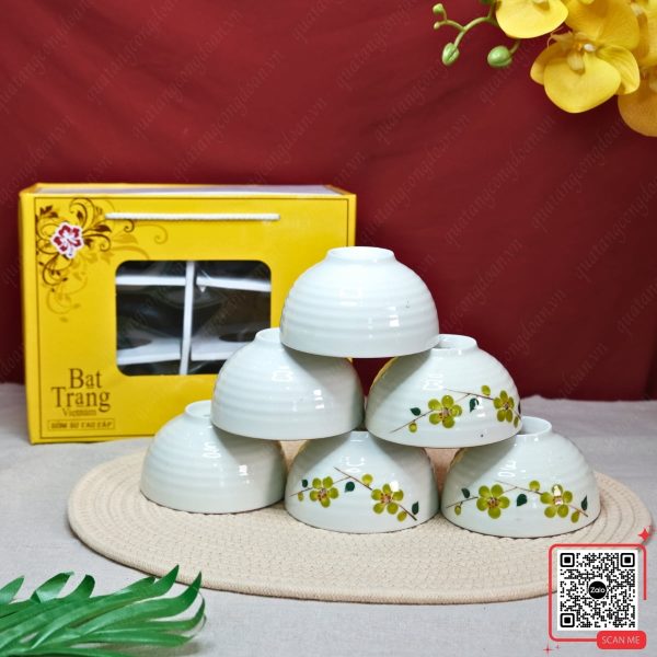 Set 10 Bát Quà Tặng 30/4 - 1/5 Cho CBCNV 4 Bát cơm gốm sứ Bát Tràng men ngà vẽ tay cành mai vàng