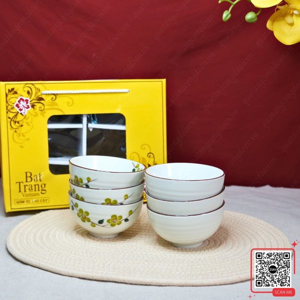 Set 10 Bát Quà Tặng 30/4 - 1/5 Cho CBCNV 3 bộ bát Bát Tràng hoa mai vàng