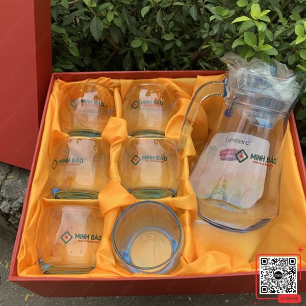 Bình Cốc Thủy Tinh In Logo Công Ty Minh Bảo 5 Bộ bình cốc thủy tinh Luminarc in logo Minh Bảo
