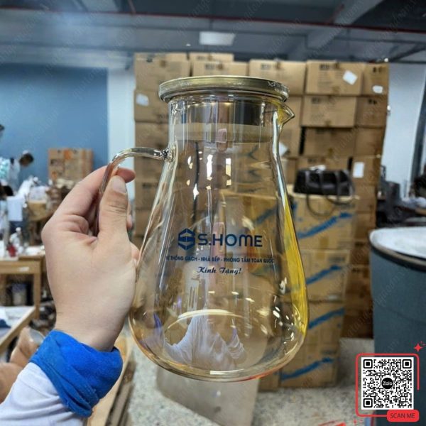 Bộ Bình Cốc Thủy Tinh In Logo SHome 7 Bộ cốc thủy tinh SHome làm quà tặng doanh nghiệp