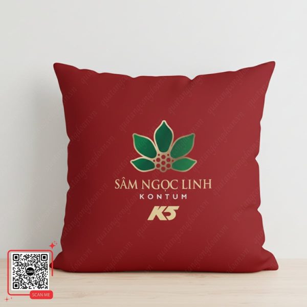 Gối Tựa Lưng In Logo Công Ty Sâm Ngọc Linh Kontum K5 4 Gối tựa lưng màu đỏ in logo Sâm Ngọc Linh Kontum K5