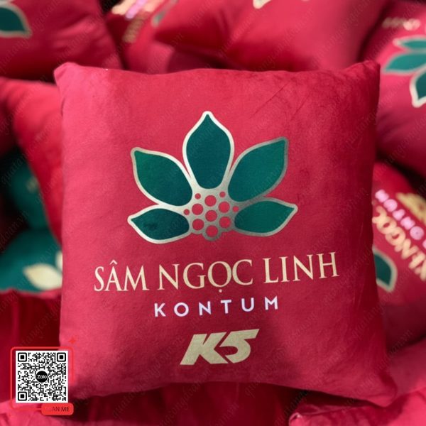 Gối Tựa Lưng In Logo Công Ty Sâm Ngọc Linh Kontum K5 5 Gối vuông đỏ logo Sâm Ngọc Linh K5 Kontum