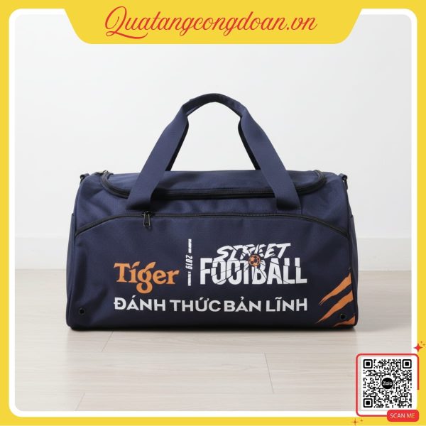 Túi du lịch giá rẻ in logo Tiger Street Football