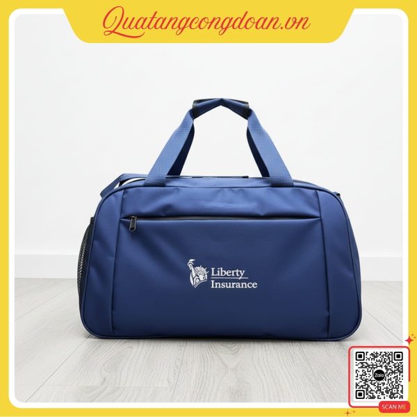 Túi du lịch xanh navy in logo bảo hiểm Liberty