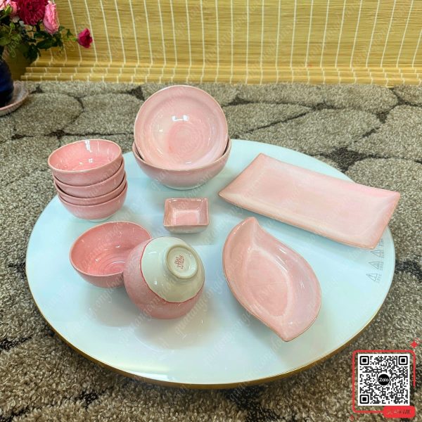 Bộ Bát Đĩa Quà Tặng 20/10 Cho Công Nhân 8 Set 11 món bát đĩa men hỏa biến Bát Tràng màu hồng