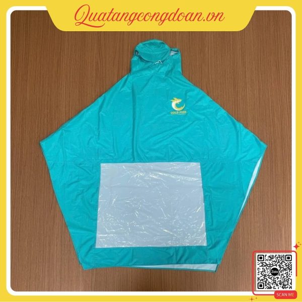 Áo mưa cánh dơi màu xanh ngọc in logo Gold Fish làm quà tặng quảng cáo doanh nghiệp