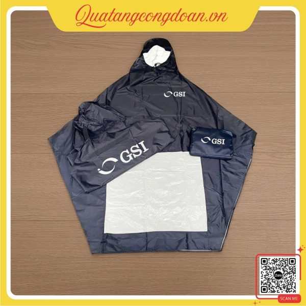 Áo mưa cánh dơi màu xanh than in logo GSI làm quà tặng doanh nghiệp