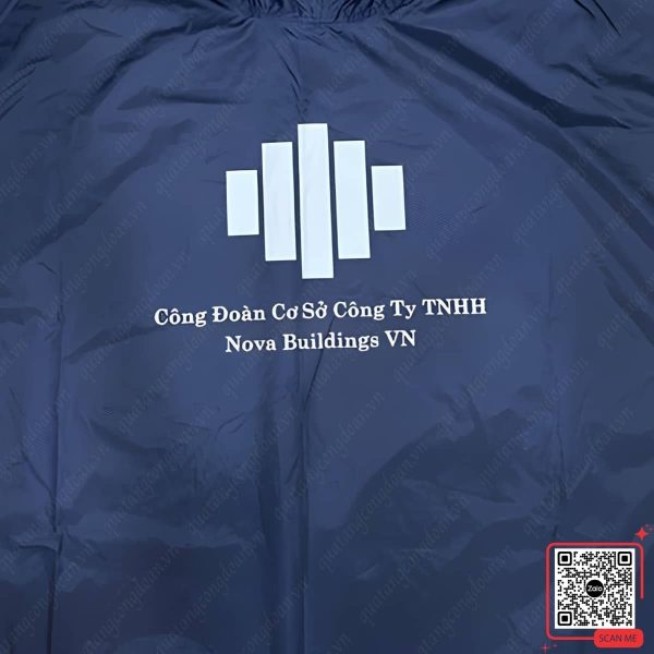Áo Mưa Màu Xanh Than In Logo Công Đoàn Nova Buildings VN 5 Áo mưa công đoàn màu xanh than Nova Buildings VN in logo theo yêu cầu