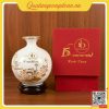Bình Hút Lộc Kỷ Niệm 15 Năm Thành Lập Trường Mầm Non BenBen 1 Bình hút lộc kỷ niệm 15 năm thành lập Trường Mầm non BenBen, họa tiết hoa sen, thiết kế cao cấp, phù hợp quà tặng giáo viên, đối tác và khách mời