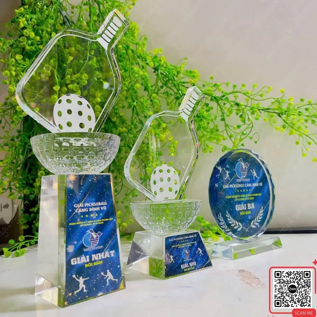 cup-phale-vinh-danh-van-dong-vien-pickleball-dinh-vu-port Cúp pha lê vinh danh vận động viên Pickleball Đình Vũ Port, thiết kế sang trọng, quà trao thưởng giải thể thao kỷ niệm 23 năm thành lập