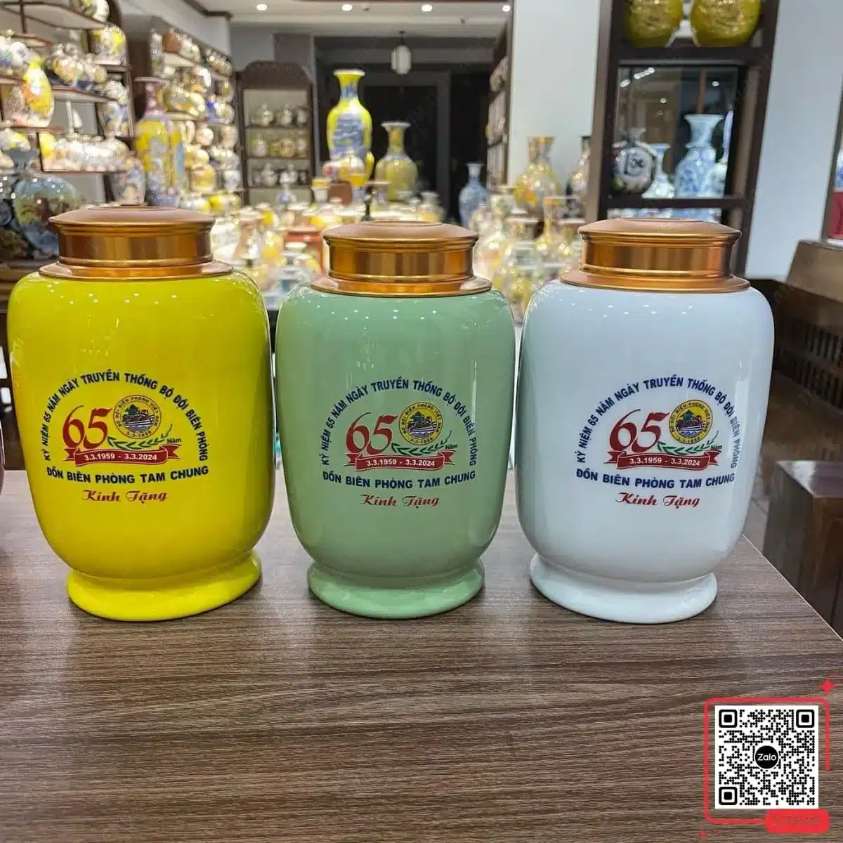 hu-dung-tra-in-logo-bo-doi-bien-phong-tam-chung-qua-tang-65-nam hu dung tra in logo bo doi bien phong tam chung qua tang 65 nam