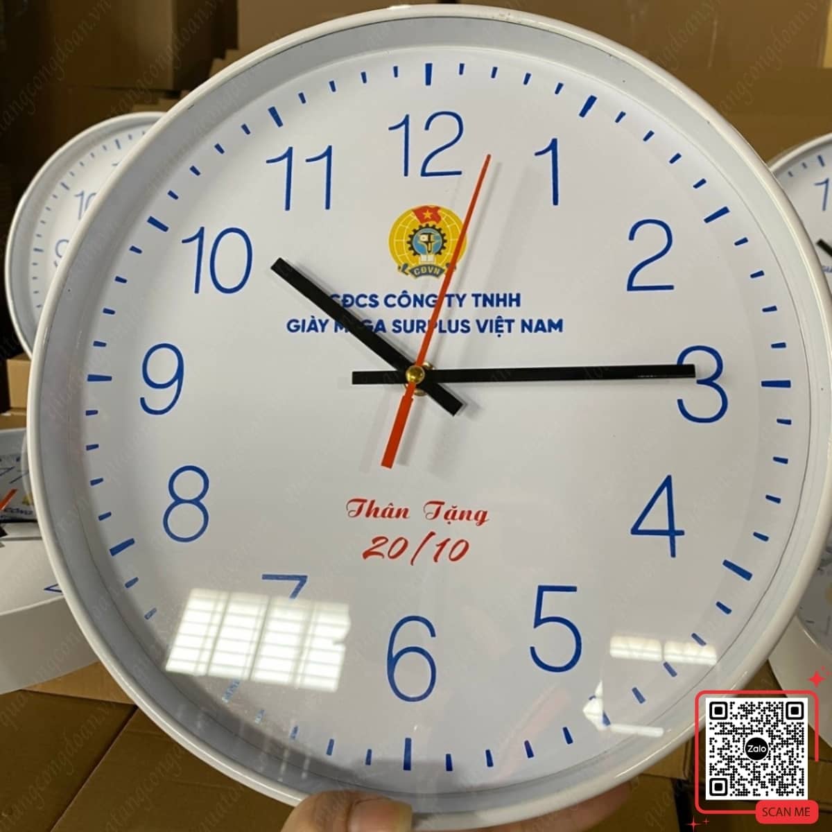 Đồng hồ treo tường in logo Công đoàn dành cho đoàn viên