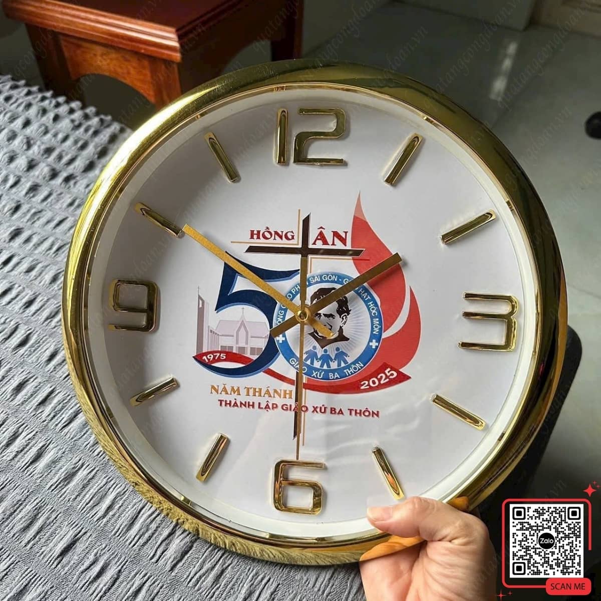 dong-ho-treo-tuong-qua-tang-50-nam-thanh-lap-giao-xu Đồng hồ treo tường quà tặng 50 năm thành lập Giáo xứ